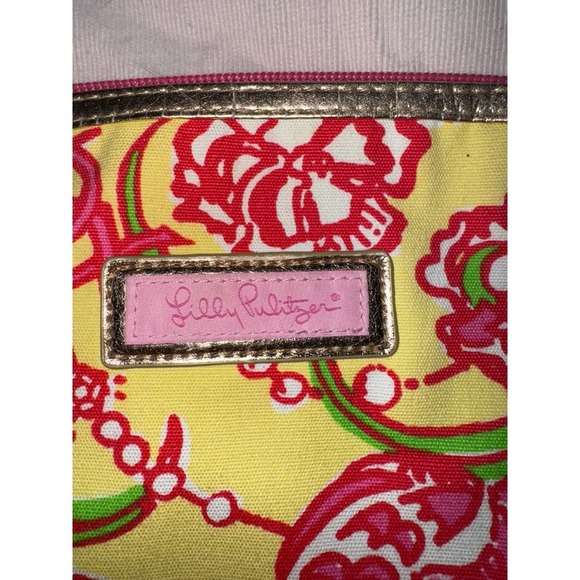 Lilly Pulitzer cosmetics makeup chi omega yellowpink floral zipper‎ bag - Picture 2 of 9